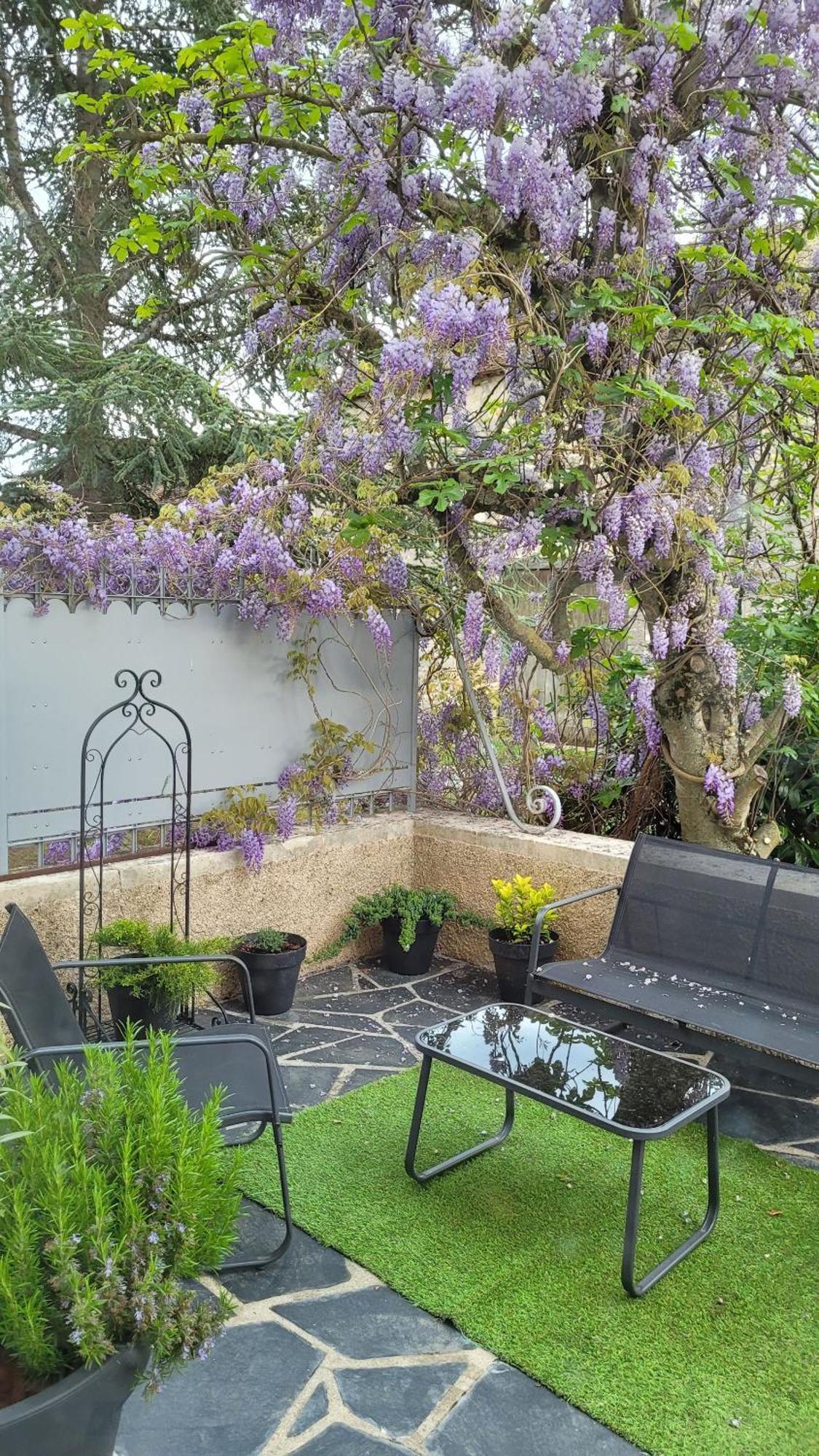 Villa Saint Pierre La Trimouille ภายนอก รูปภาพ